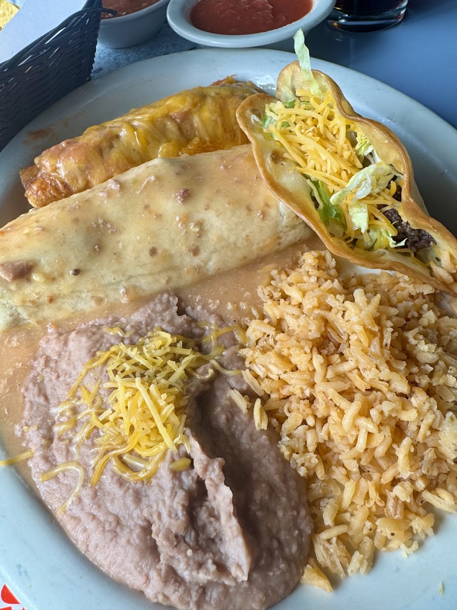 La Chinita Méxican Restaurant Photos 2